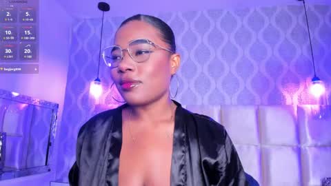 malaaiikaa online show from February 9, 2:40 pm