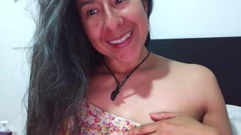 Snapshot of malishka_fox chatting on September 29, 1:54 am Malishka online show from September 29, 1:54 am