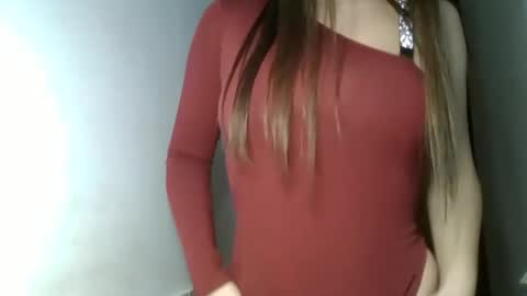 MandiBrooks online show from October 22, 11:37 am