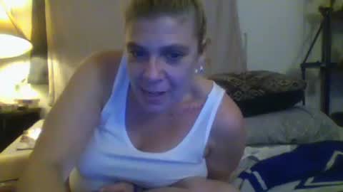 mindy22 online show from November 20, 8:48 am