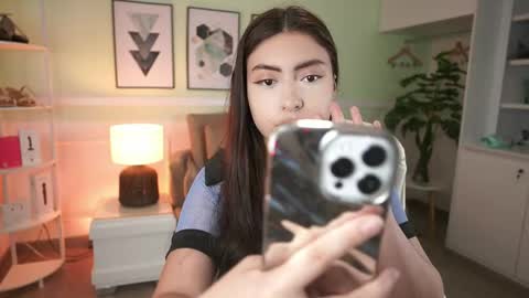 Mandy Collins online show from April 29, 11:46 am
