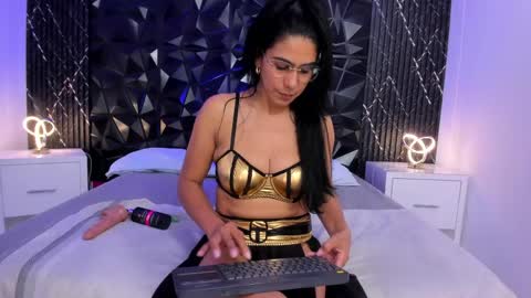 MANDY BIG BOOBS online show from June 9, 1:38 am