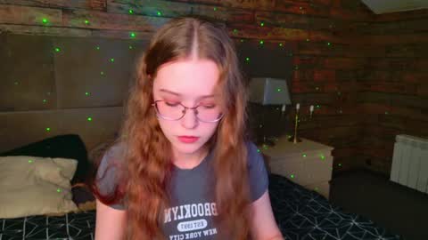 Mandy online show from December 8, 11:03 am