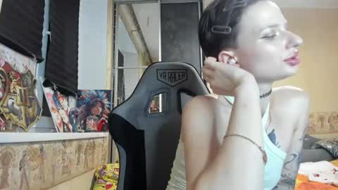 Mandy online show from August 2, 9:07 pm