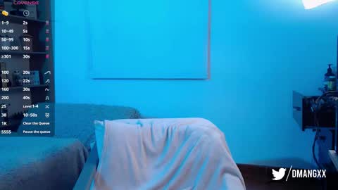 Danny online show from November 8, 2:27 am