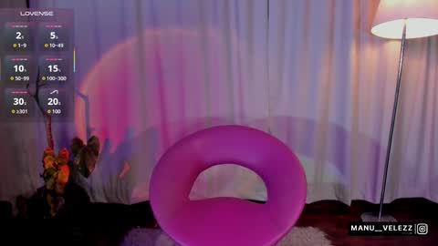 manu  velezz   Help me to get to 100 thumbs ups Tip 25tks  Rate me  online show from February 15, 7:51 am