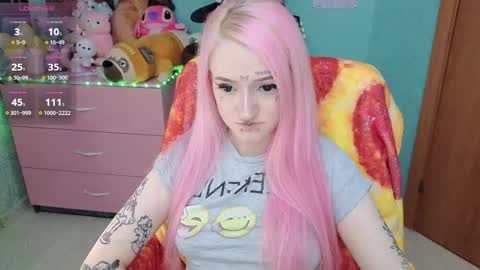 Manuela online show from December 18, 9:41 pm