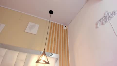 manu 3 online show from December 2, 7:03 pm