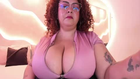 Mrs. Sweet online show from July 12, 2:12 am