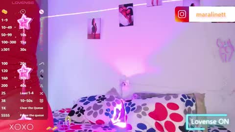Snapshot of maralinette22 chatting on December 16, 8:37 pm maralinette22 online show from December 16, 8:37 pm
