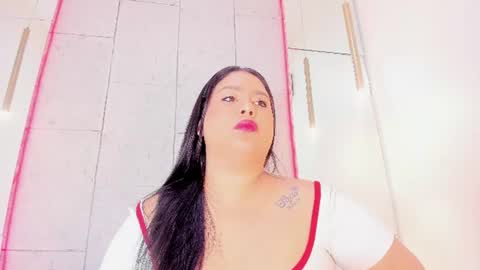 maralinette22 online show from July 22, 10:49 am