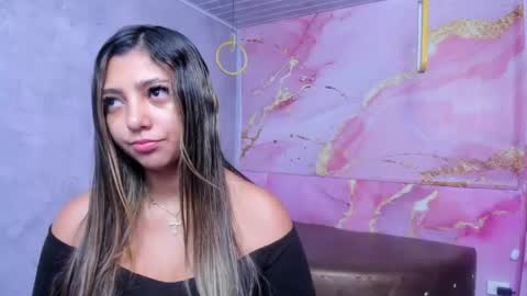 Maraluna online show from May 4, 11:58 am