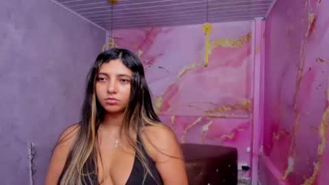 Maraluna online show from June 21, 4:00 pm