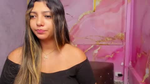 Maraluna online show from August 3, 11:27 am
