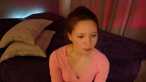 Mary online show from May 1, 9:07 pm