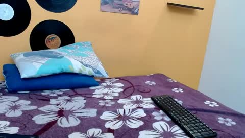 marcelasweet457 online show from May 1, 1:14 pm