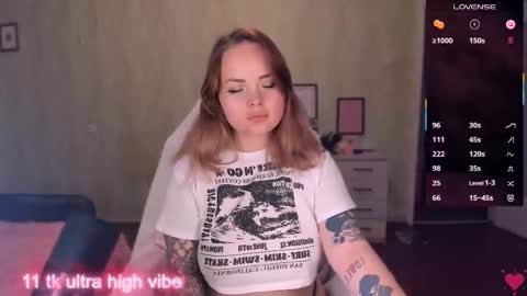 Sara online show from September 21, 8:07 pm