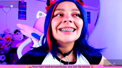 Marceline online show from June 5, 2:12 pm