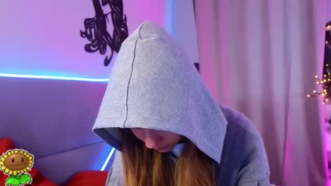 Call me Margie33 online show from March 5, 8:43 am