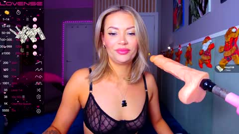 Snapshot of margohotty chatting on December 25, 3:40 am Margo for you   online show from December 25, 3:40 am