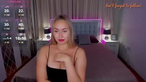 Snapshot of margosugar chatting on September 26, 8:23 am MargoSugar online show from September 26, 8:23 am