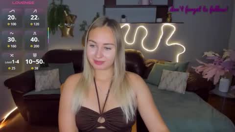 Snapshot of margosugar chatting on September 13, 6:43 am MargoSugar online show from September 13, 6:43 am
