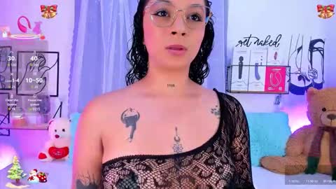 Mari Sweett  online show from December 20, 7:40 pm