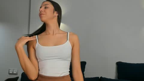 Maria online show from December 6, 4:03 am