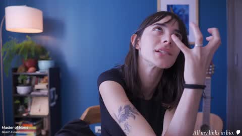 Snapshot of maria_alfonsina_ chatting on December 8, 4:28 pm Alfonsina online show from December 8, 4:28 pm