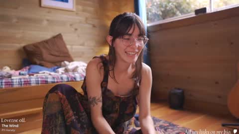 Snapshot of maria_alfonsina_ chatting on March 7, 5:28 pm Alfonsina online show from March 7, 5:28 pm