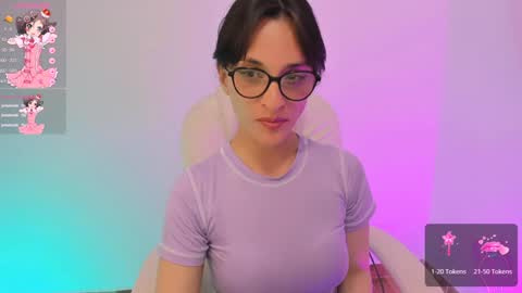 Snapshot of mariaan_m chatting on December 6, 10:18 pm Leidy online show from December 6, 10:18 pm