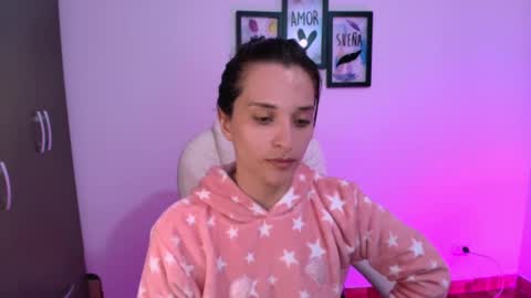 Snapshot of mariaan_m chatting on February 17, 3:15 am Leidy online show from February 17, 3:15 am