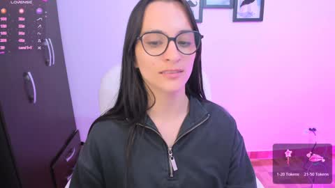 Snapshot of mariaan_m chatting on February 7, 9:48 pm Leidy online show from February 7, 9:48 pm