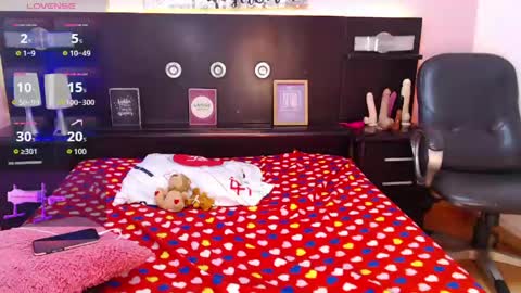 mariahsugarrr online show from May 19, 6:20 am