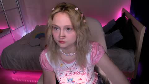 Snapshot of mariamilkis chatting on January 2, 2:46 pm Maria online show from January 2, 2:46 pm