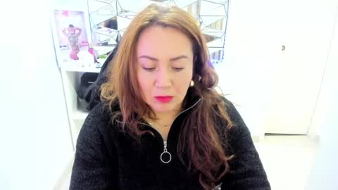 mariana01_m online show from July 28, 11:50 am