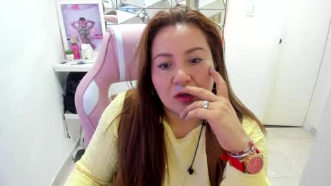 mariana01_m online show from July 7, 10:52 am