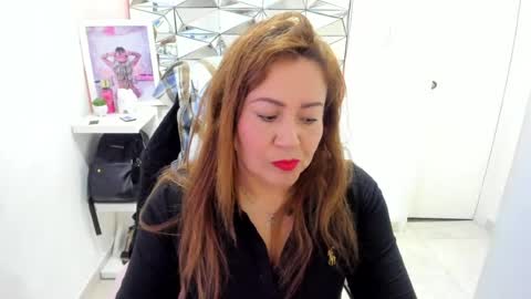 mariana01_m online show from July 4, 12:23 pm