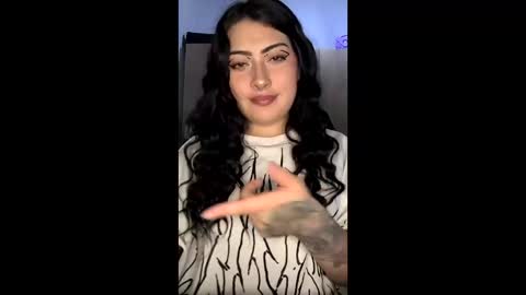 Mariana Brand online show from March 18, 3:11 am