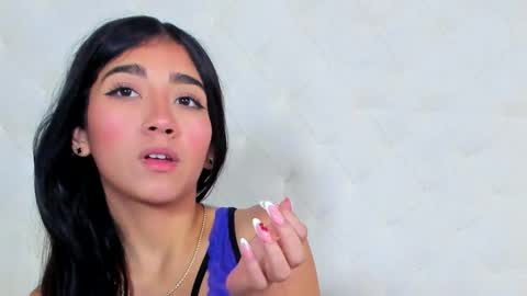 Mariana   online show from October 19, 11:12 am