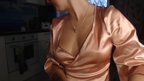 MarianaMur online show from February 13, 6:20 am