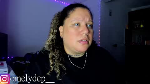 Snapshot of mariana_smittt chatting on September 25, 6:12 am Independent Model online show from September 25, 6:12 am