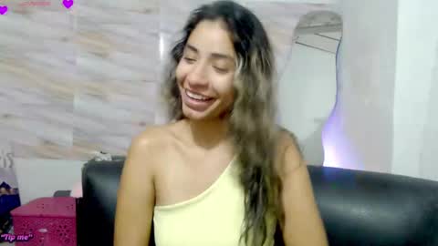 Snapshot of mariana_turner chatting on March 6, 11:09 pm Mariana turner online show from March 6, 11:09 pm