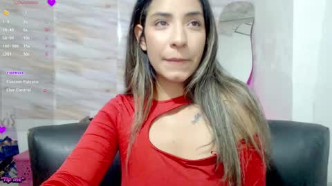 Snapshot of mariana_turner chatting on February 20, 3:01 am Mariana turner online show from February 20, 3:01 am