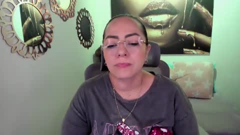 Mariana Lopez online show from July 25, 2:18 am