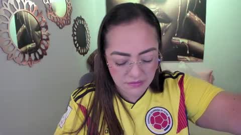 Mariana Lopez online show from July 4, 12:17 am