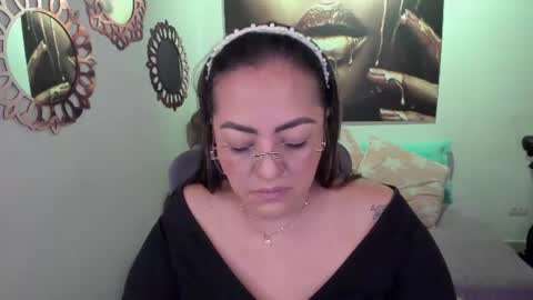 Mariana Lopez online show from August 3, 1:20 am