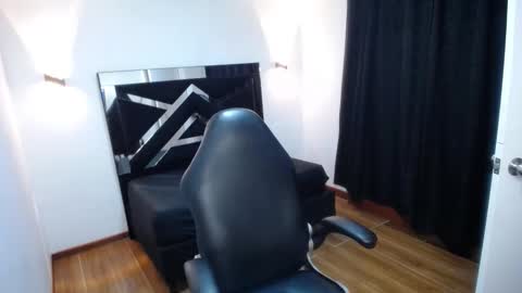 Mariana online show from January 7, 4:38 am