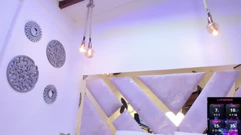 Marianee Rousse  online show from October 14, 2:03 am