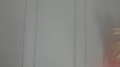 Maria Pettit online show from July 19, 4:04 am